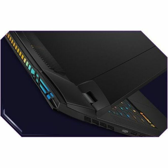 MSI Titan GT77 HX 13V TITAN GT77HX 13VI-028US 17.3