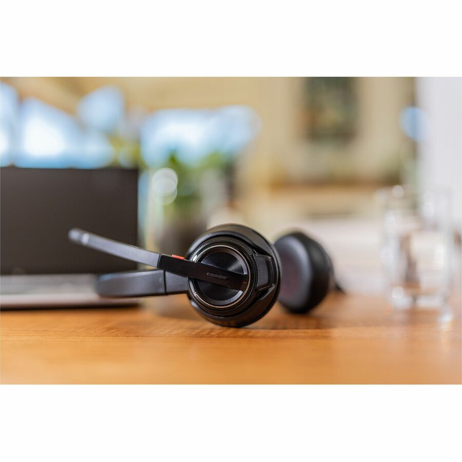 Poly Savi 8220 UC DECT USB-A Headset