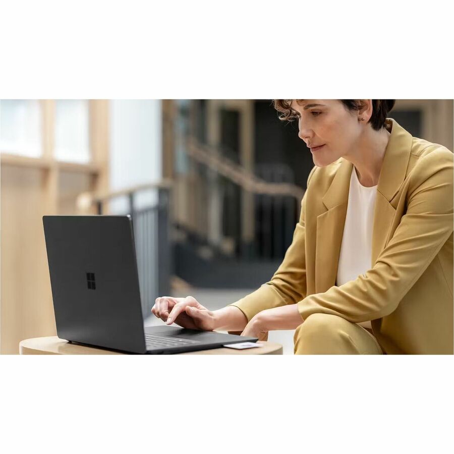 Microsoft Surface Laptop 6 13.5